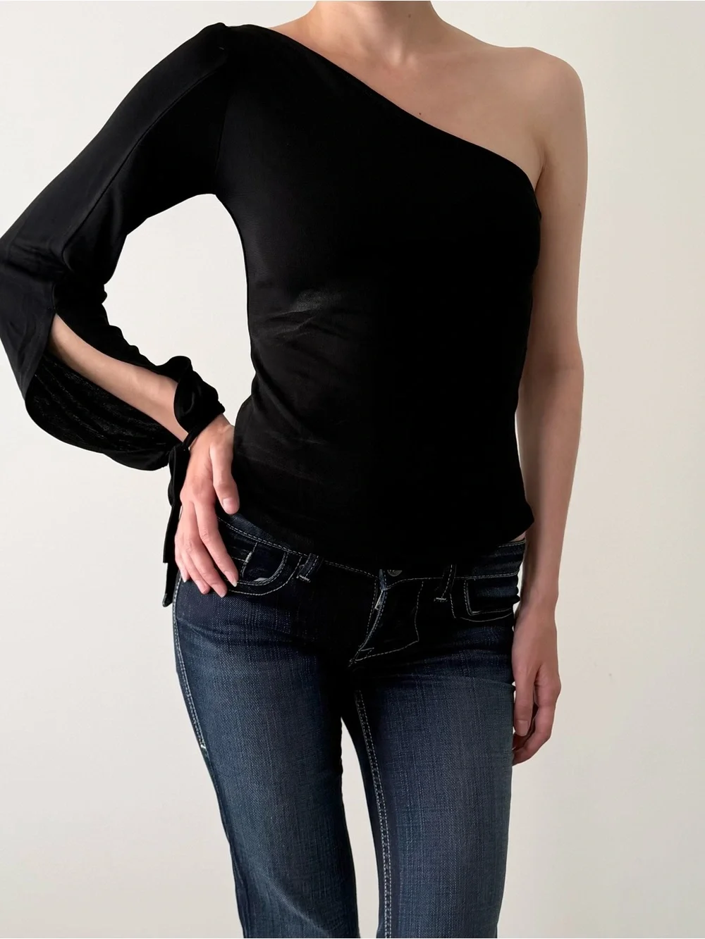 Zara one sleeve blouse - Picture 4 of 4